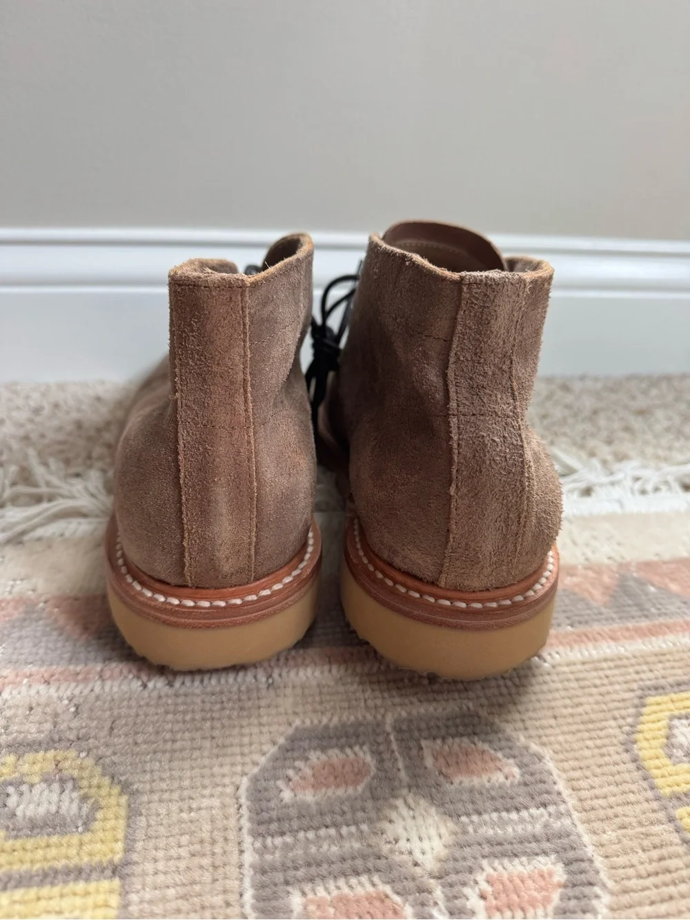 Suede Chukka Boots for Men in Olive-Tan